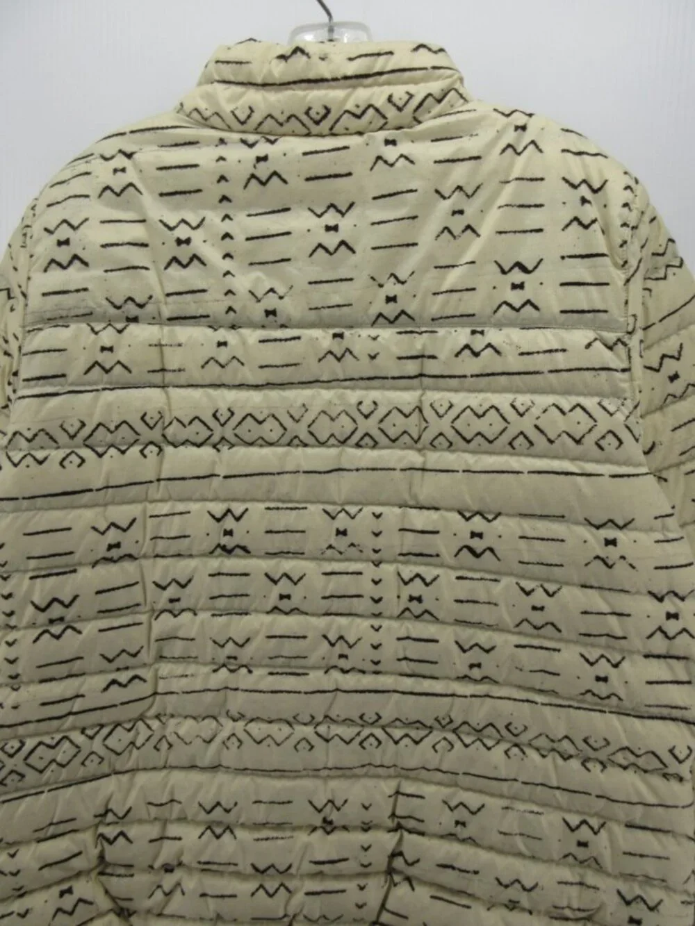 Burton Jacket XL Cream Evergreen Down Dhaka Puffer Southwestern Aztec - Picture 11 of 16